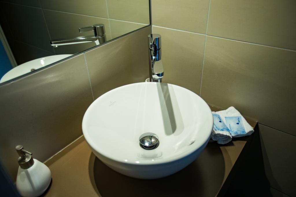 Motel Le Leman Commugny Екстериор снимка
