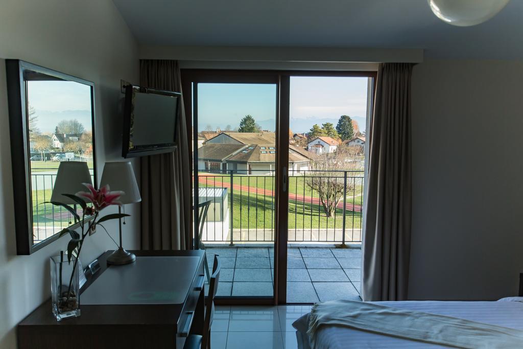 Motel Le Leman Commugny Екстериор снимка